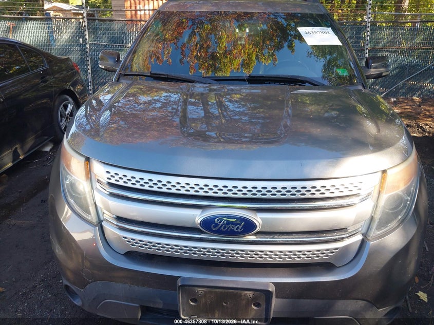 2011 FORD EXPLORER XLT · Фото 6