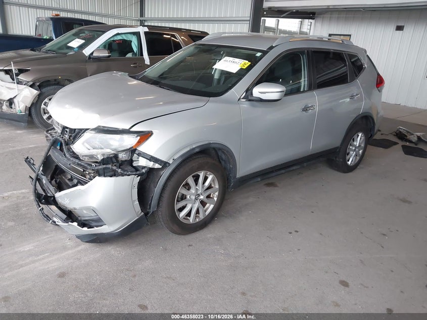2017 Nissan Rogue Sv, Front End, IAAI, VIN JN8AT2MV4HW268852 — photo 2
