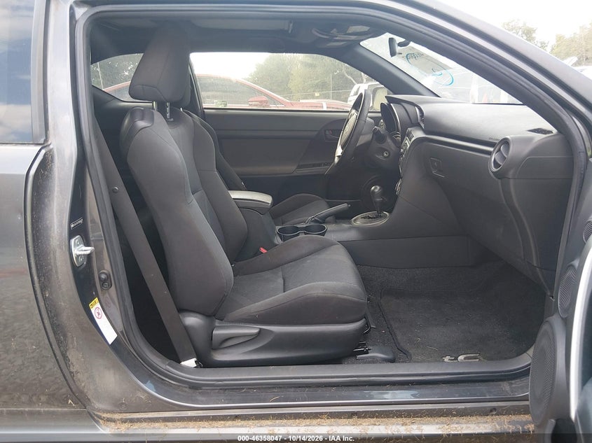 2013 SCION TC · Фото 5