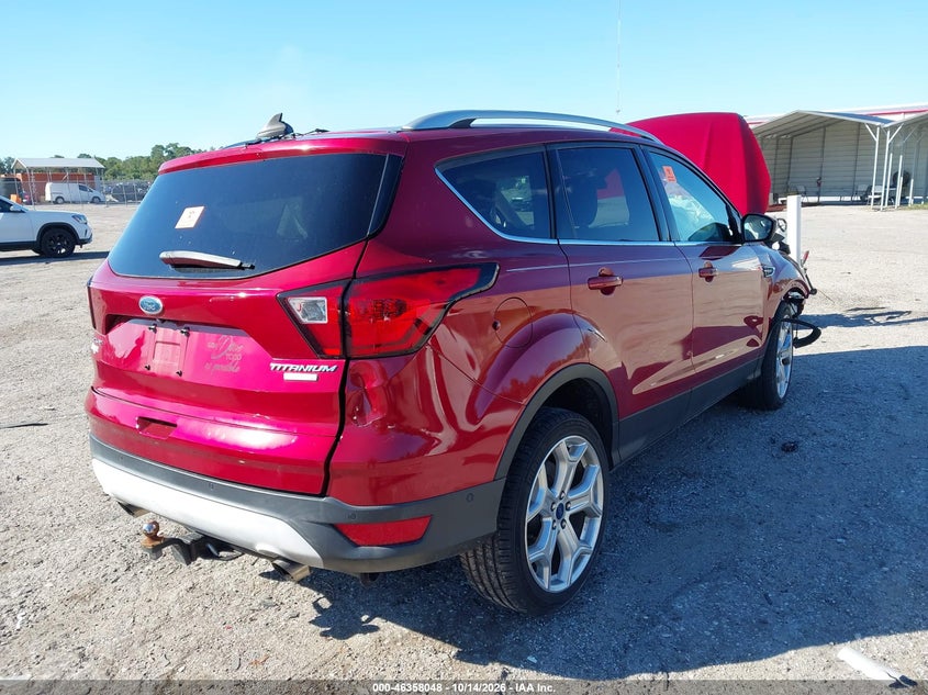 Vin: 1fmcu0j91kuc37229, lot: 46858327, ford escape titanium 20194