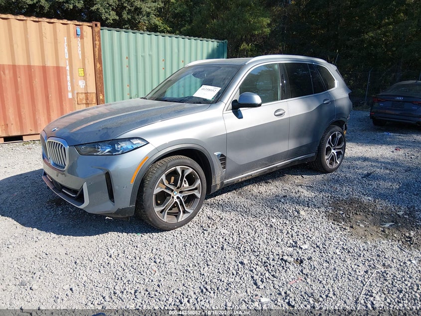 2026 BMW X5 xDrive40I, Rear, IAAI, VIN 5UX23EU01T9227834 — photo 2
