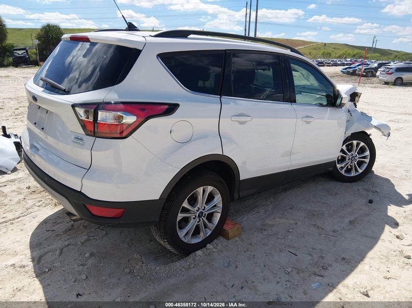 Vin: 1fmcu0hd9juc94660, lot: 46858451, ford escape sel 20184
