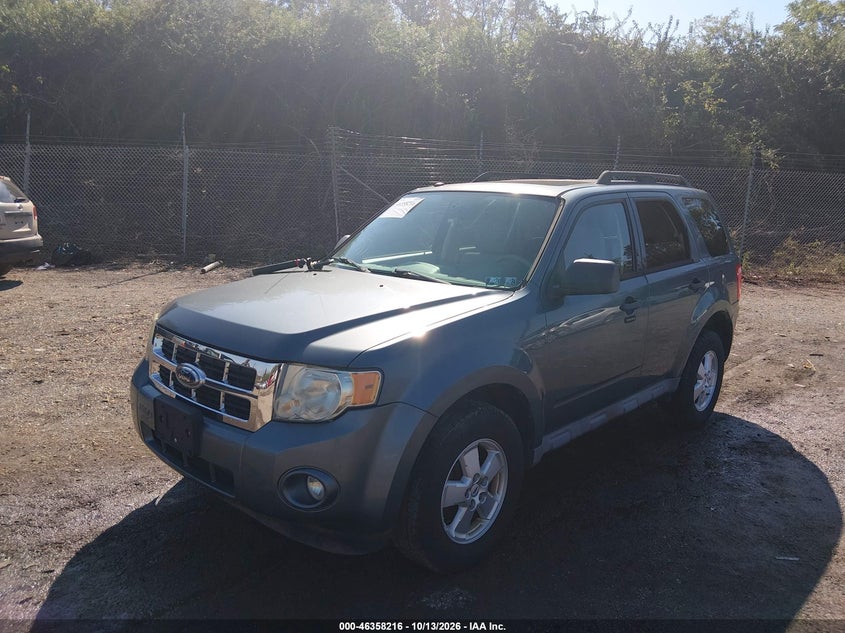 Vin: 1fmcu9dg8akc06150, lot: 46858495, ford escape xlt 20102