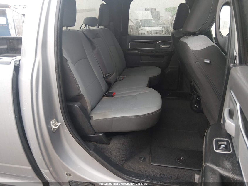 2023 RAM 2500 BIG HORN 4X4 8' BOX · Фото 8