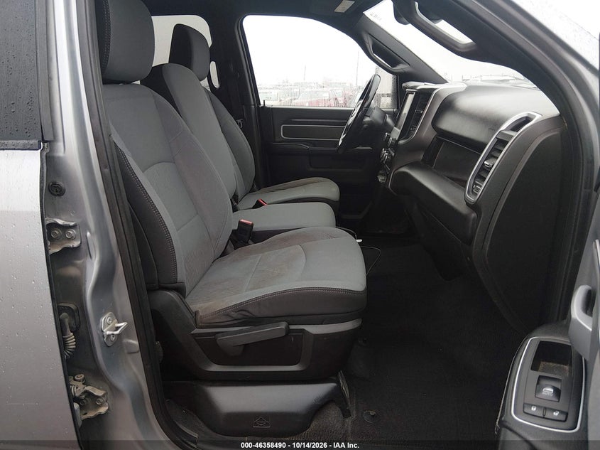 2023 RAM 2500 BIG HORN 4X4 8' BOX · Фото 5
