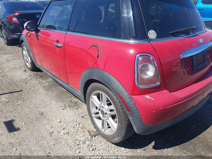 2012 MINI COOPER · Фото 6
