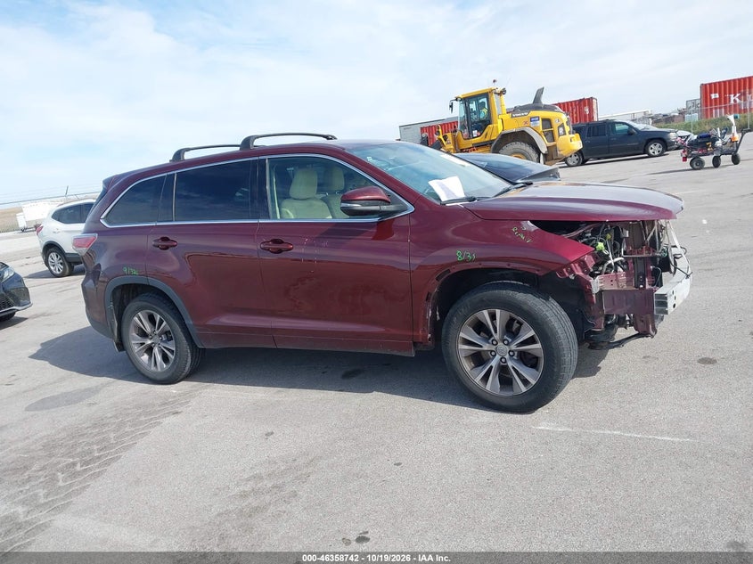 TOYOTA HIGHLANDER - zdjęcie 14
