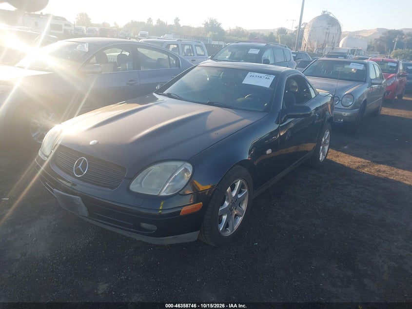 MERCEDES-BENZ SLK 230 1999 VIN WDBKK47F0XF129222