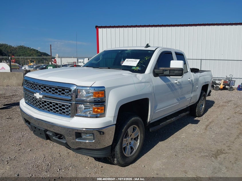 2015 Chevrolet Silverado 1500 1Lt, Roof, IAAI, VIN 1GCVKREC5FZ382554 — photo 2