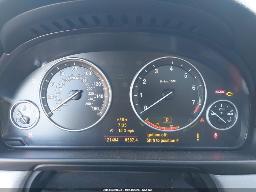 2011 BMW 5 SERIES 550I · Фото 7