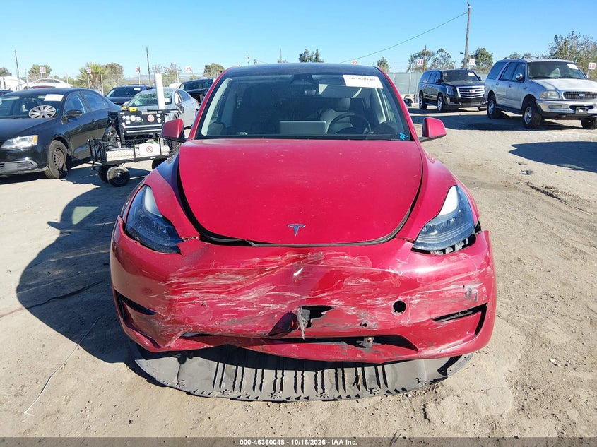 TESLA MODEL Y - zdjęcie 12