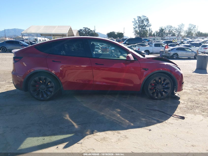 TESLA MODEL Y - zdjęcie 13