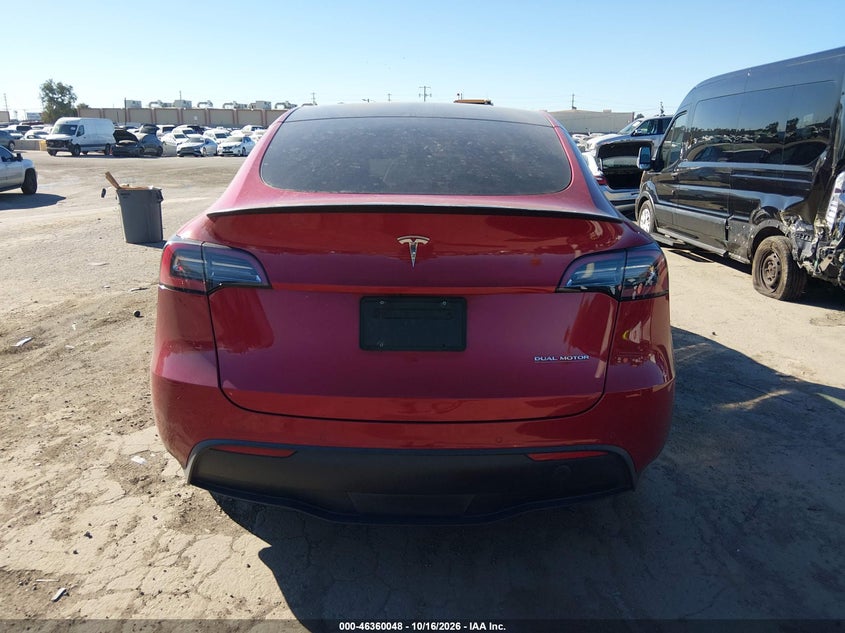 TESLA MODEL Y - zdjęcie 16