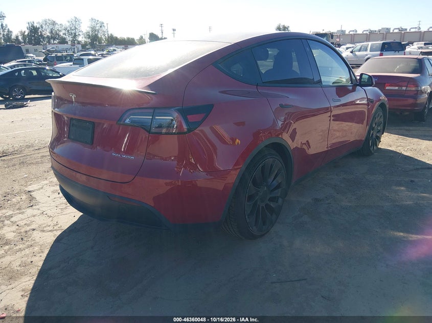 TESLA MODEL Y - zdjęcie 4