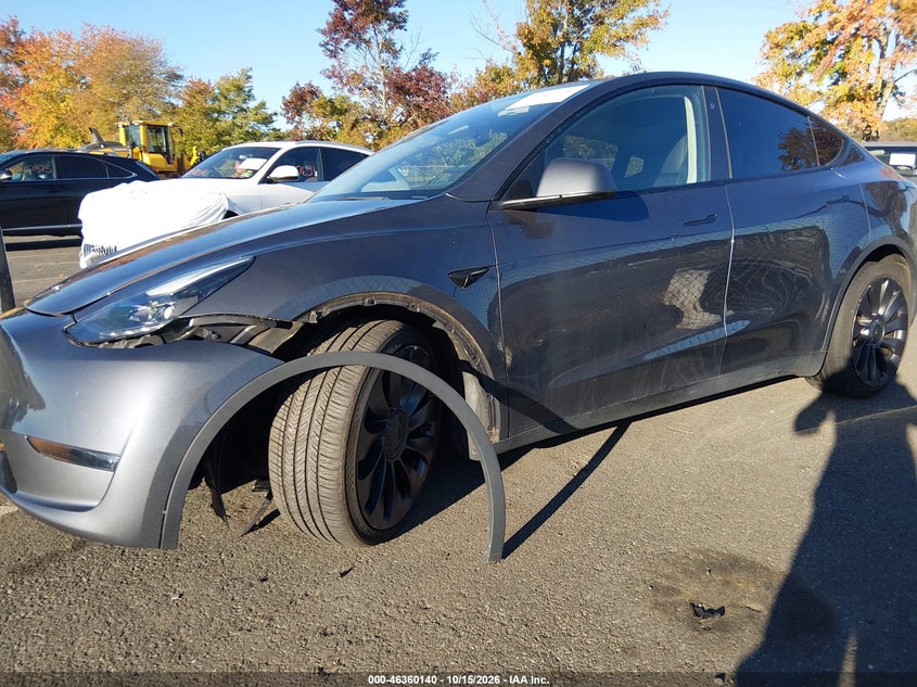 Vin: 7saygdef5pf785830, lot: 46860419, tesla model y performance dual motor all-wheel drive 20232