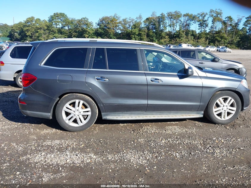 2013 MERCEDES-BENZ GL 450 4MATIC · Фото 13