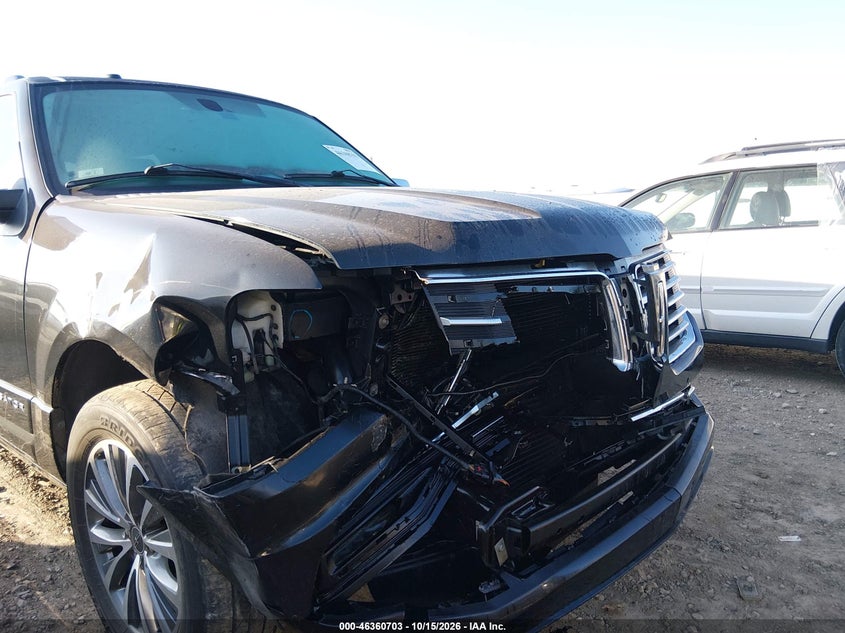 2015 LINCOLN NAVIGATOR · Фото 17