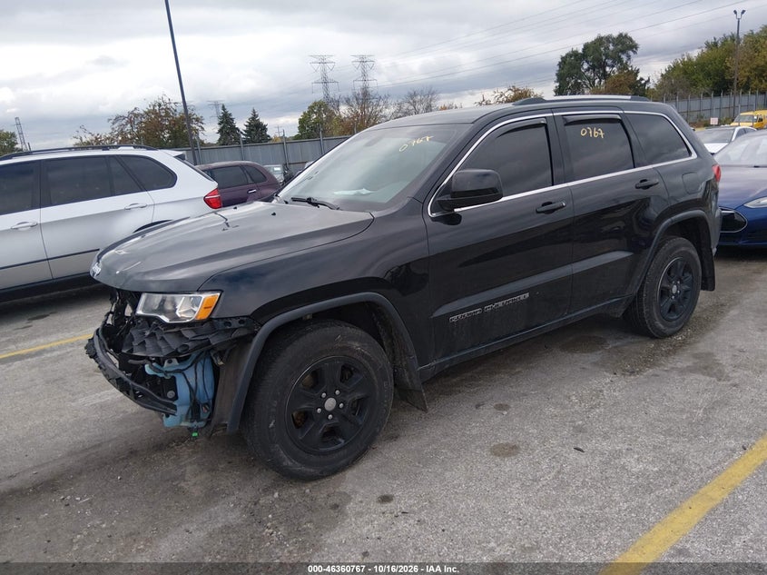 2017 Jeep Grand Cherokee Laredo 4X4, Front End, IAAI, VIN 1C4RJFAG9HC662009 — photo 2