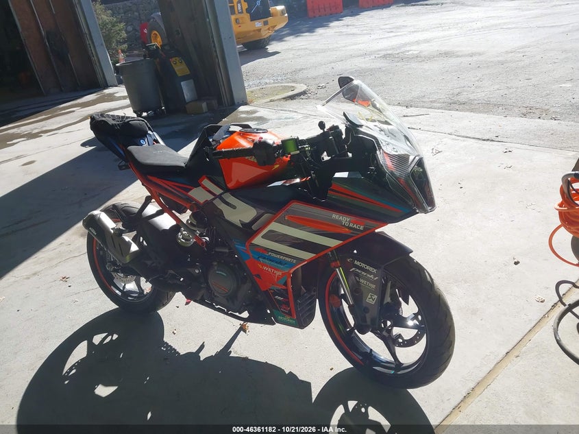 2022 KTM 390 RC