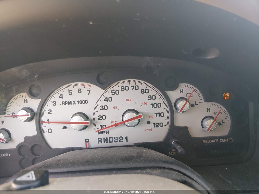MERCURY MOUNTAINEER 2002 VIN 4M2ZU86W32ZJ39201