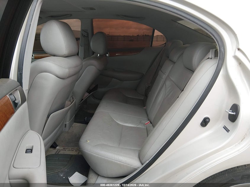 2005 LEXUS ES 330 · Фото 8