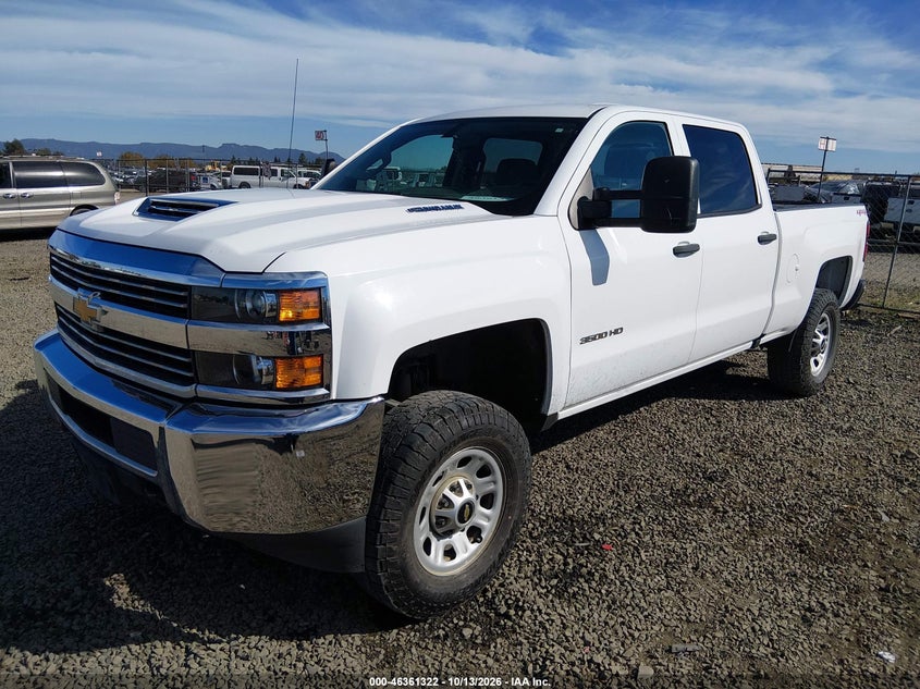 Chevrolet Silverado 3500Hd - фото 2