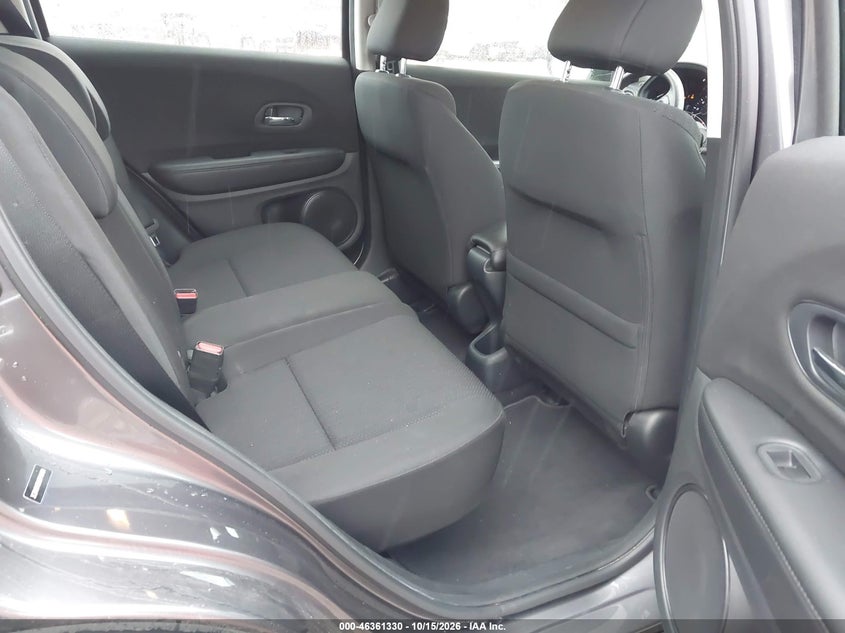 2018 HONDA HR-V LX · Фото 8