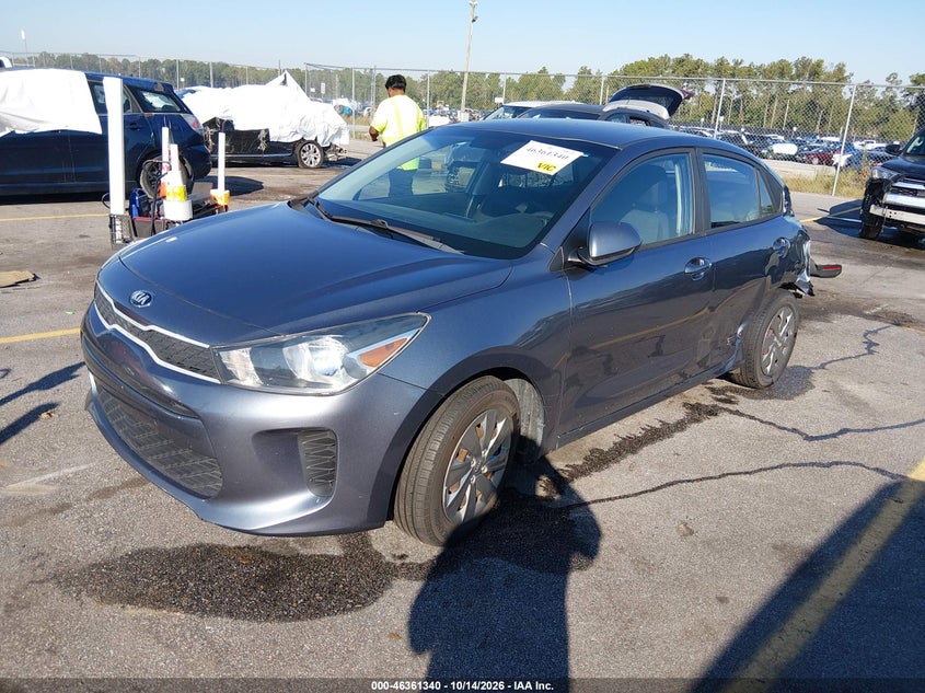 2020 Kia Rio S, Rear, IAAI, VIN 3KPA24AD5LE285037 — photo 2