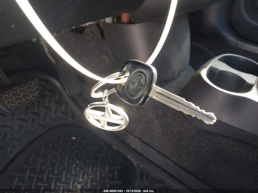 2006 SCION XB · Photo 11