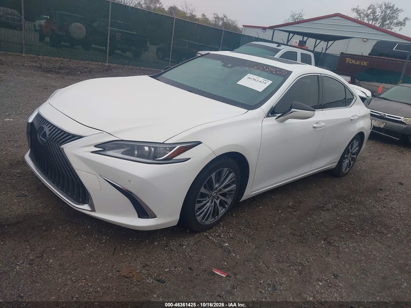 Vin: jthb21b19k2033275, lot: 46861704, lexus es 300h 20192