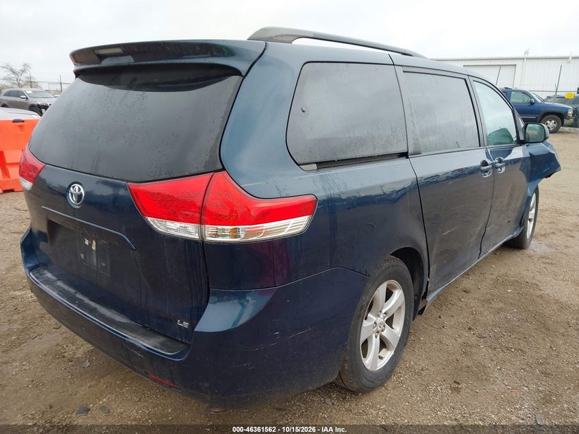 Vin: 5tdkk3dc6bs050930, lot: 46861841, toyota sienna le v6 20114