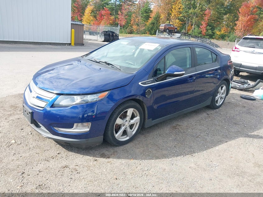 2013 CHEVROLET VOLT · Фото 2