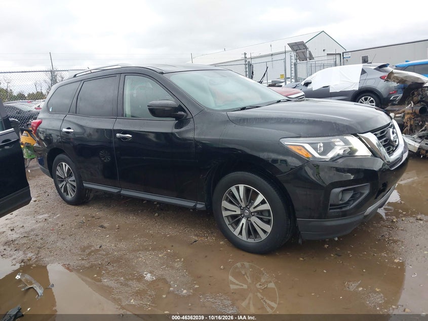 2017 NISSAN PATHFINDER SV · Фото 13