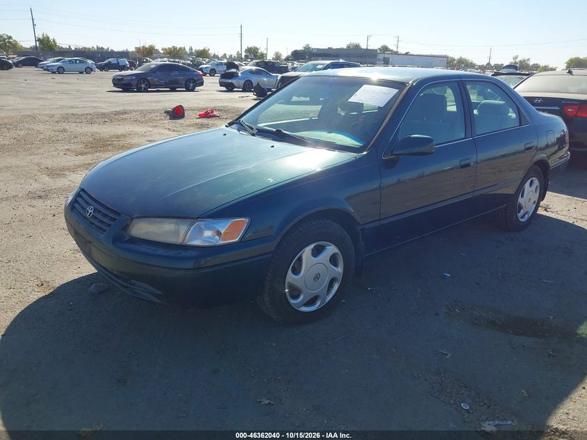 1997 Toyota Camry Le V6, Normal Wear & Tear, IAAI, VIN JT2BF22K8V0049187 — photo 2