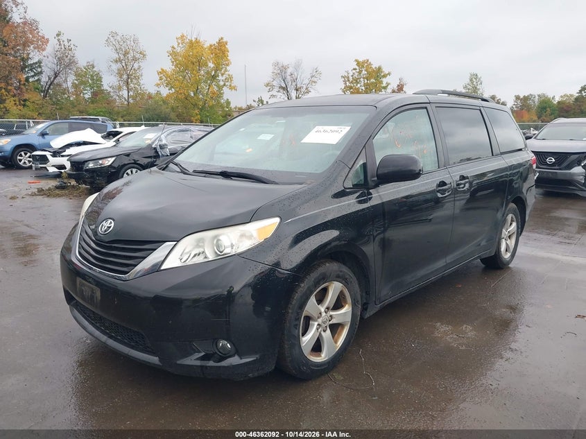 Vin: 5tdkk3dc8bs164220, lot: 46862371, toyota sienna le v6 20112