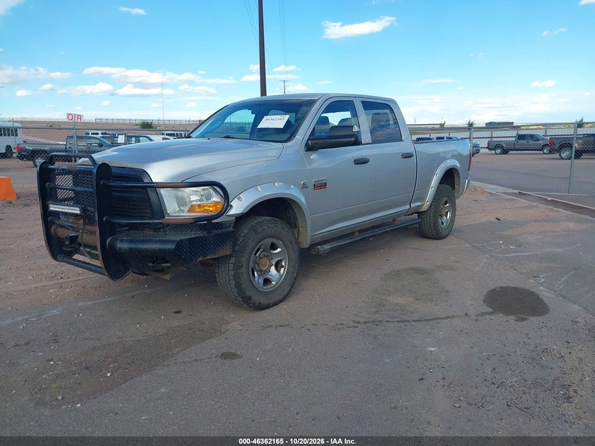 Vin: 3c6ud5cl3cg130144, lot: 46862444, ram 2500 st 20122