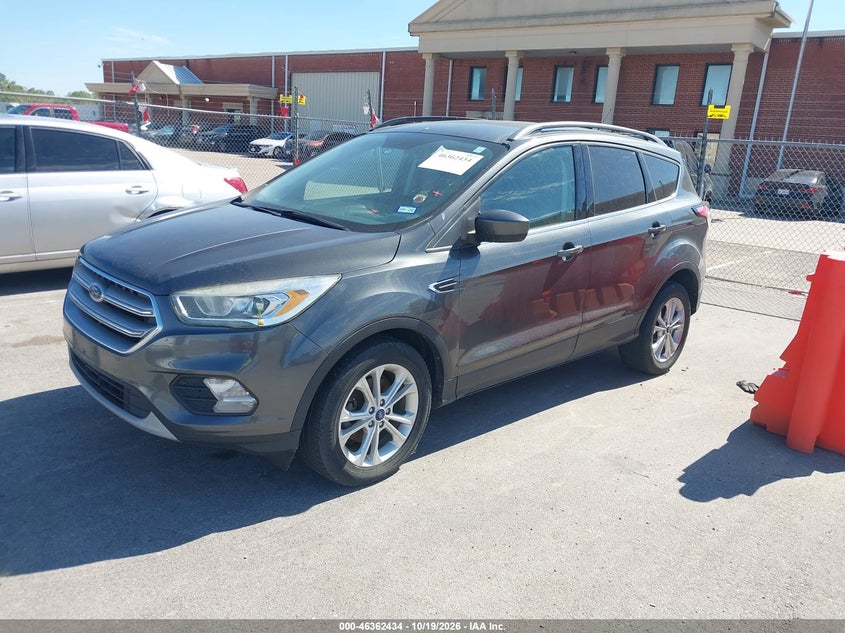 Vin: 1fmcu0gd6hud73862, lot: 46862718, ford escape se 20172