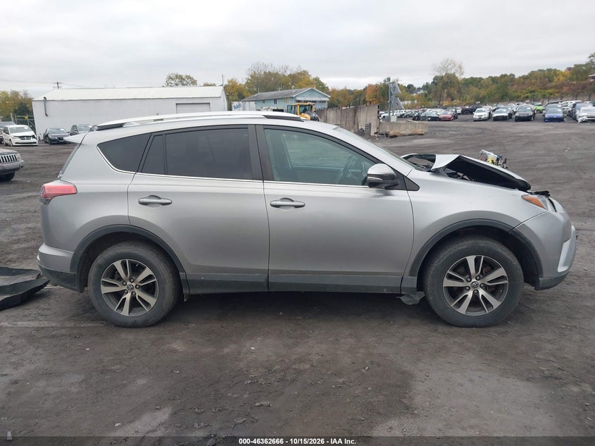 TOYOTA RAV4 - zdjęcie 13