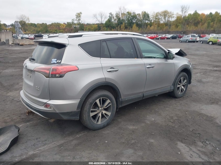 TOYOTA RAV4 - zdjęcie 4