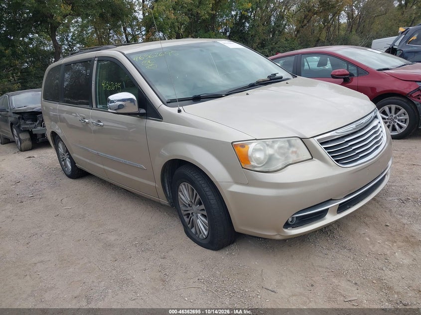 2014 Chrysler Town & Country Touring-L