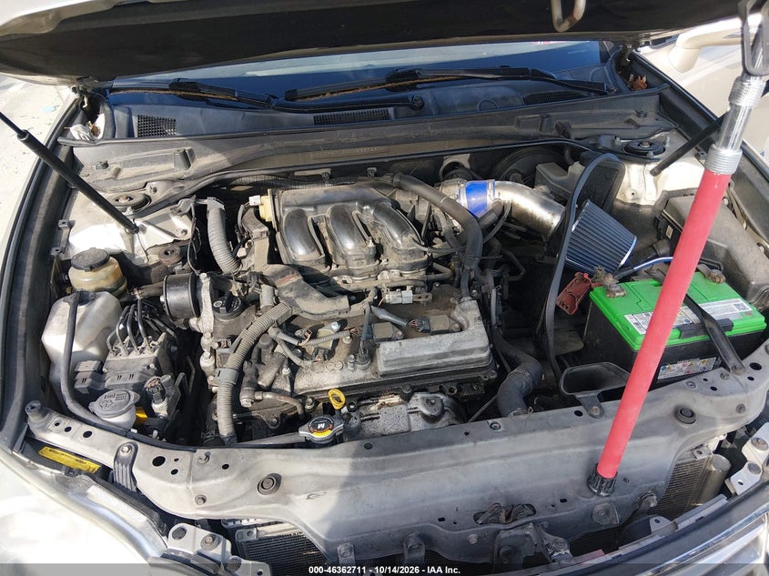 2010 LEXUS ES 350 · Photo 10