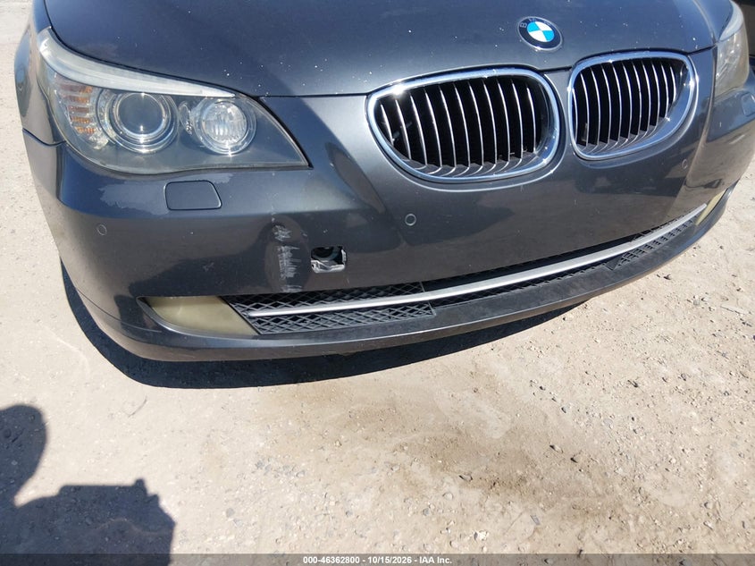 2009 BMW 528I · Фото 12