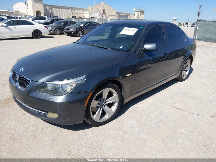 2009 BMW 528I · Фото 2