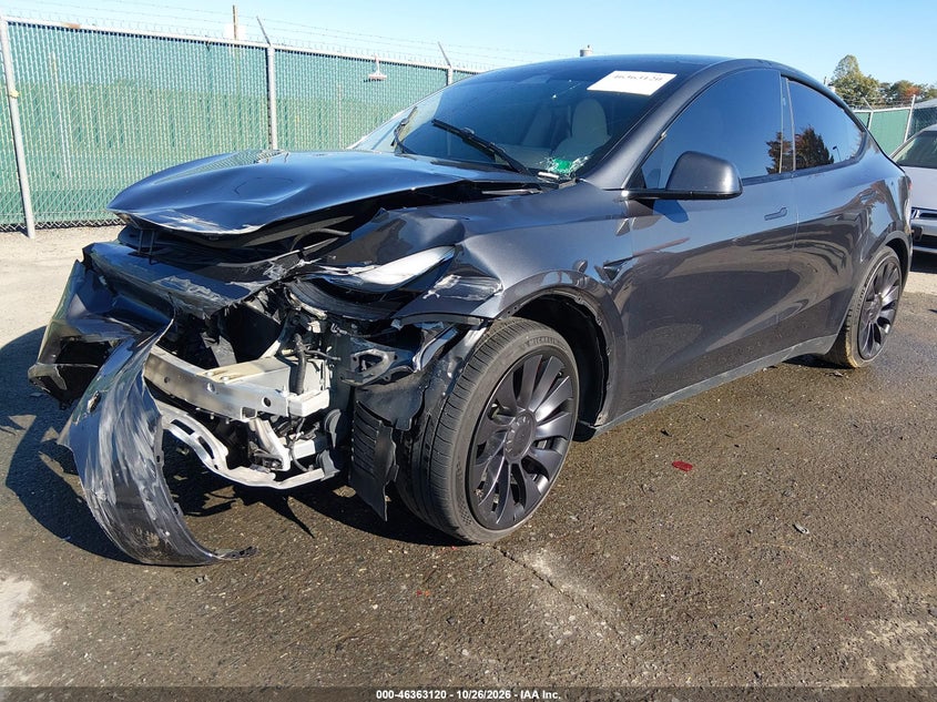 Vin: 7saygdef2rf041329, lot: 46863420, tesla model y performance dual motor all-wheel drive 20242