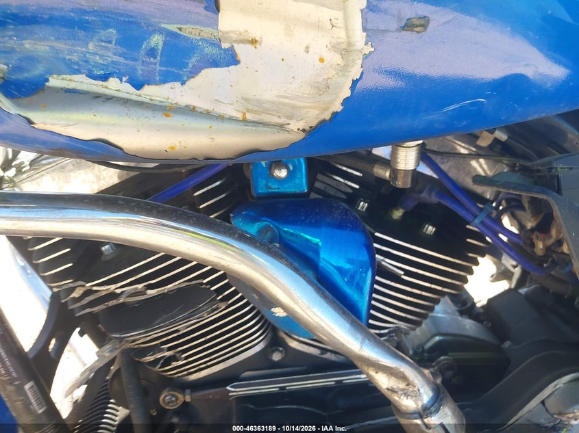 HARLEY-DAVIDSON FLHX 2015