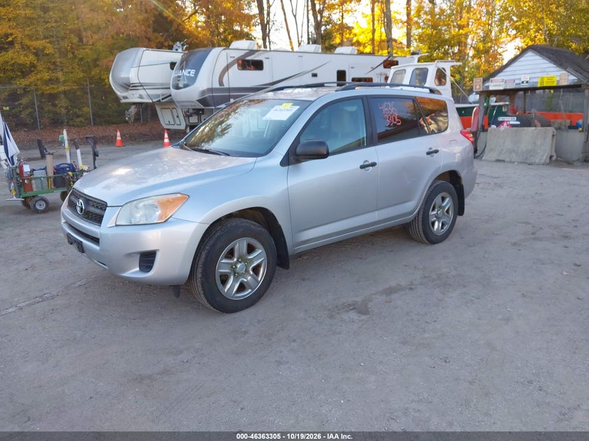 2010 Toyota Rav4, Normal Wear & Tear, IAAI, VIN 2T3BF4DV9AW065026 — photo 2