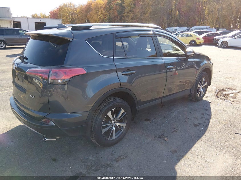 Vin: 2t3wfrev8jw483333, lot: 46863618, toyota rav4 xle 20184