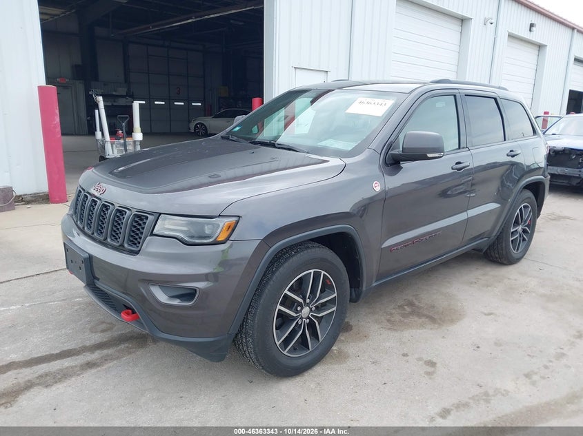 Vin: 1c4rjflg1jc138923, lot: 46863644, jeep grand cherokee trailhawk 4x4 20182