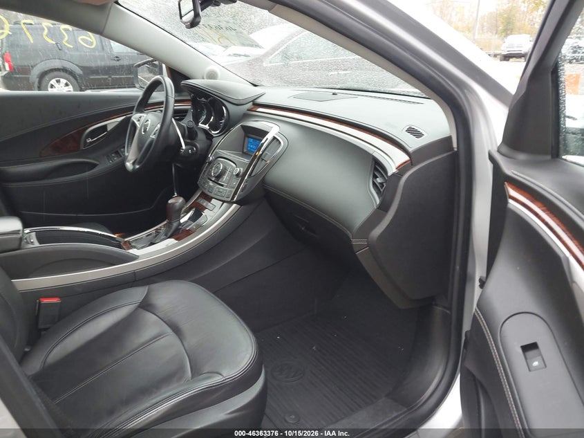 2010 BUICK LACROSSE CXL · Фото 5