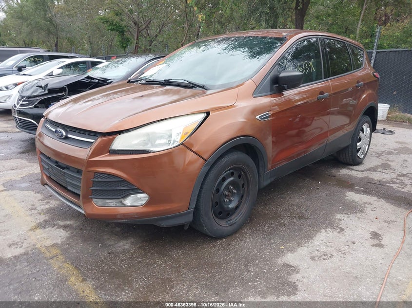 Vin: 1fmcu0f78hue65115, lot: 46863700, ford escape s 20172